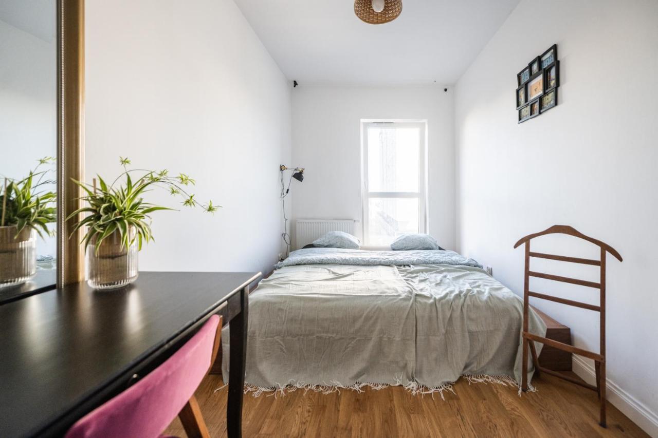 Krucza Apartment ~ Self Check-In 24H ~ Parking And Lift - Wroclaw — Photos 1